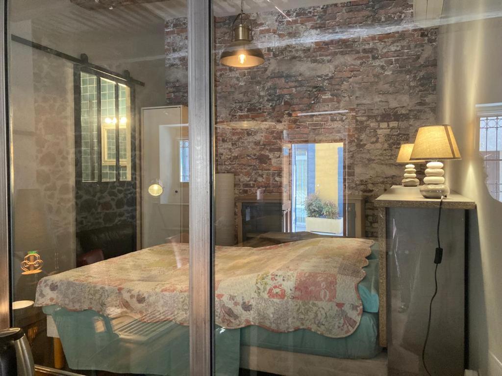 Les Toits De Marseillan Apartamento Quarto foto